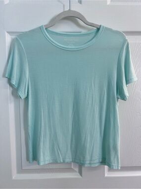 American Eagle Outfitters Light Mint Green Crewneck Tee - Women's Short Sleeve